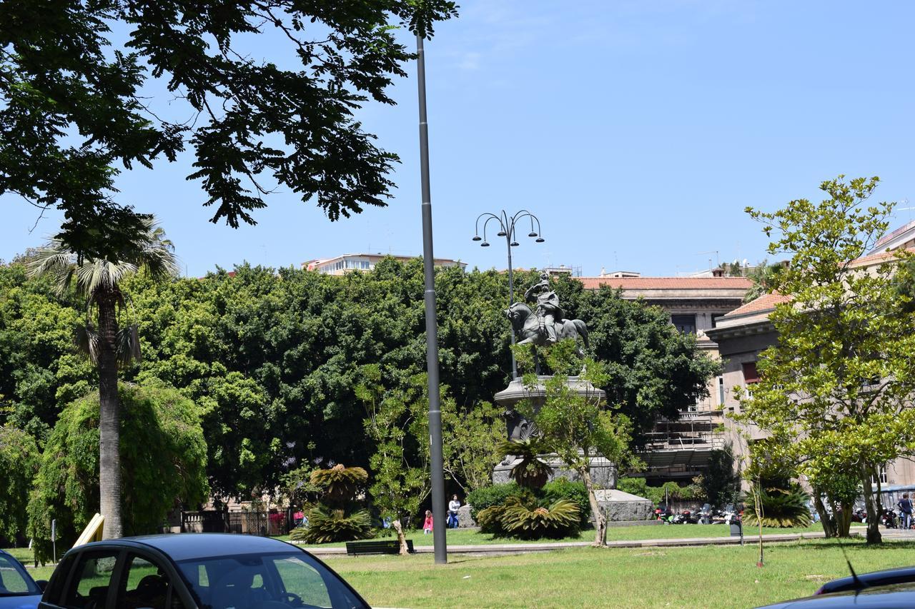 Il Cortiletto Di Piazza Verga Катания Экстерьер фото