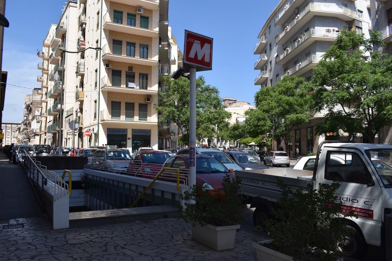 Il Cortiletto Di Piazza Verga Катания Экстерьер фото